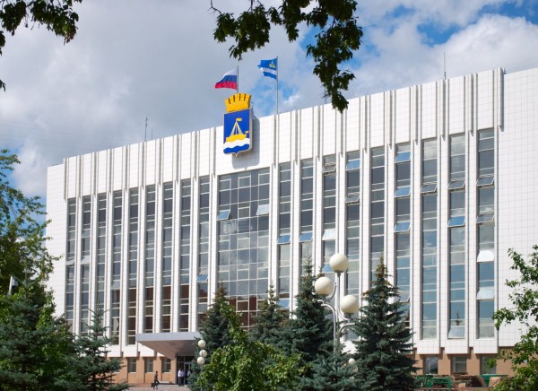 Зеленые насаждения на улице Фирменной будут сохранены, а проект предстоит откорректировать
Зеленые насаждения на улице Фирменной будут сохранены, а проект предстоит откорректировать