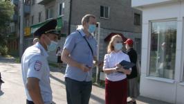 Рейды по проверке соблюдения масочного режима продолжаются в Тюмени Рейды по проверке соблюдения масочного режима продолжаются в Тюмени