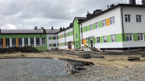 В&nbsp;микрорайоне Казарово заканчивают строительство новой школы 