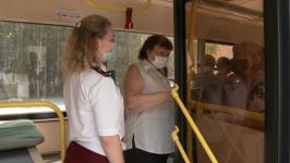 Рейды по проверке соблюдения масочного режима продолжаются в Тюмени Рейды по проверке соблюдения масочного режима продолжаются в Тюмени