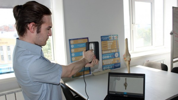 В Тюмени создали протез коленного сустава по технологии будущего 