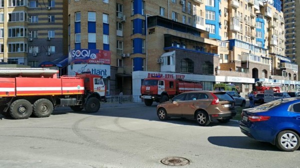 Тюменцы приняли пыль от ремонтных работ за дым от огня