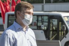 Молодогвардейцы напомнили тюменцам о масочном режиме надписями на асфальте Молодогвардейцы напомнили тюменцам о масочном режиме надписями на асфальте