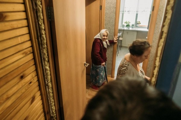 99-летняя тюменка приняла участие в голосовании по поправкам в Конституции РФ 99-летняя тюменка приняла участие в голосовании по поправкам в Конституции РФ