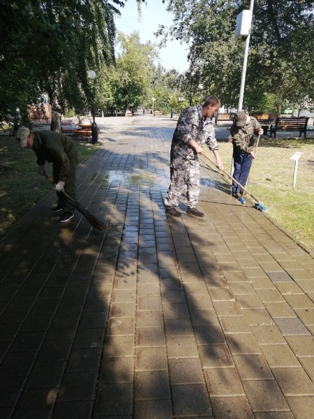 Памятник Текутьеву помыли с&nbsp;шампунем 