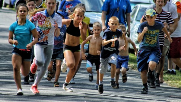 Тюменцам предлагают заниматься ходьбой вместо бега 