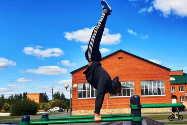 Нижнетавдинские школьники приобщаются к занятиям воркаутом 