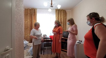 Тюменцы передали погорельцам с&nbsp;Осипенко-33 одежду и&nbsp;посуду