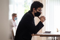 Для тюменских школьников усиливают меры защиты. Все идёт к тотальному дистанту