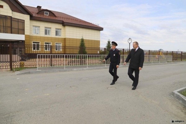 Светофоры у школ и детсадов установят в Уватском районе 