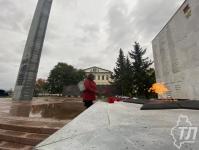 Представители зарубежных государств возложили цветы к Вечному огню в Тюмени