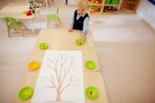 Александр Моор поздравил работников сферы дошкольного образования с праздником