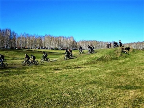 Победителей тюменского фестиваля "Велогон" отметят специальными медалями