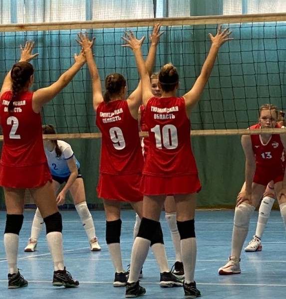 Тюменские волейболистки уступили московской команде на первенстве России