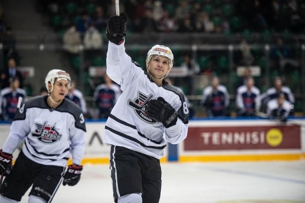 ХК "Рубин" сыграет в Новокузнецке с "Металлургом" 