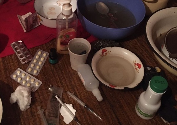 Тюменец устроил наркопритон в частном доме