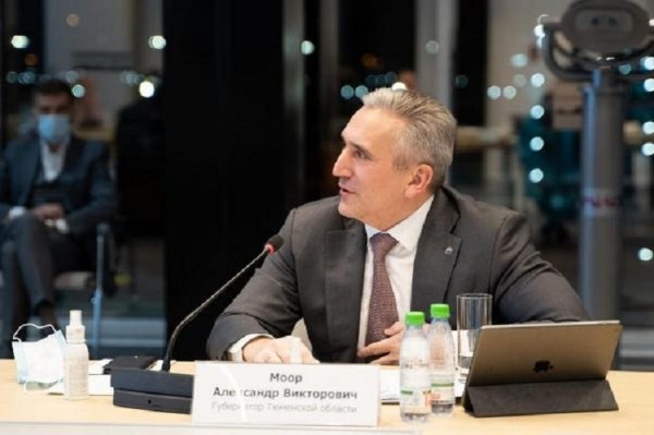 Партнерство с СИБУРом позволяет региону успешно развивать города, считает Александр Моор 