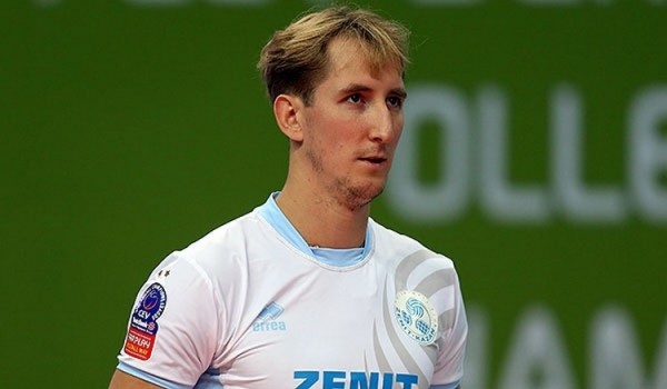 Чемпион России пополнил состав волейбольной команды "Тюмень" Чемпион России пополнил состав волейбольной команды "Тюмень"