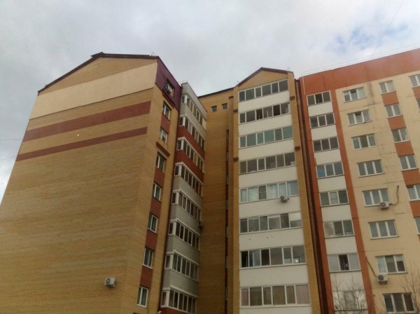 Полуторагодовалый ребенок выпал из окна на Лесобазе