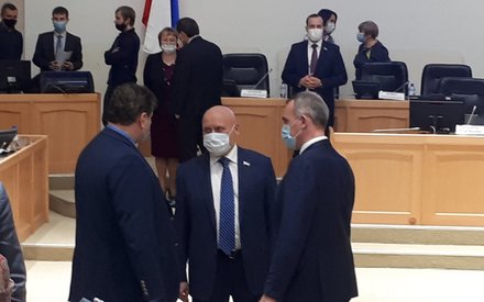 Депутаты Тюменской гордумы приняли бюджет на ближайшие три года Депутаты Тюменской гордумы приняли бюджет на ближайшие три года