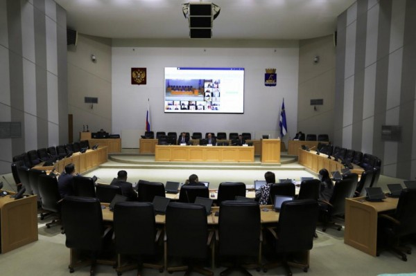 Тюменская городская дума взяла курс на цифровизацию 