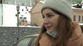 Тюменцы поддержали врачей, борющихся с COVID-19, наклейками на автомобилях