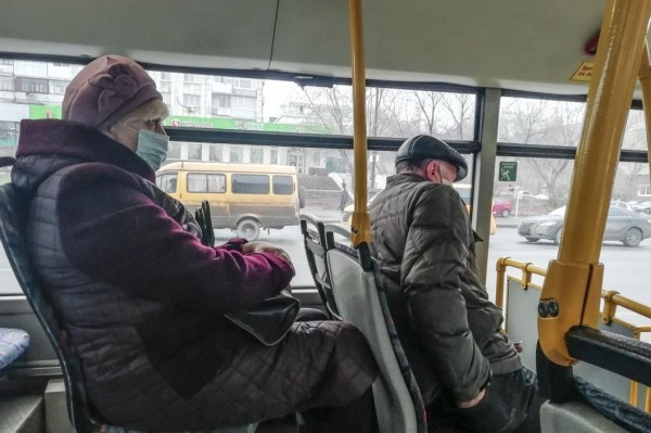 Транспортные карты пожилых тюменцев заблокируют