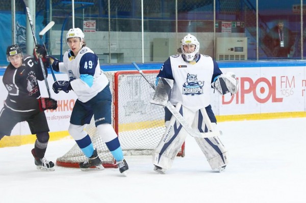 ХК "Тюменский легион" сыграет две игры с новосибирской сборной 