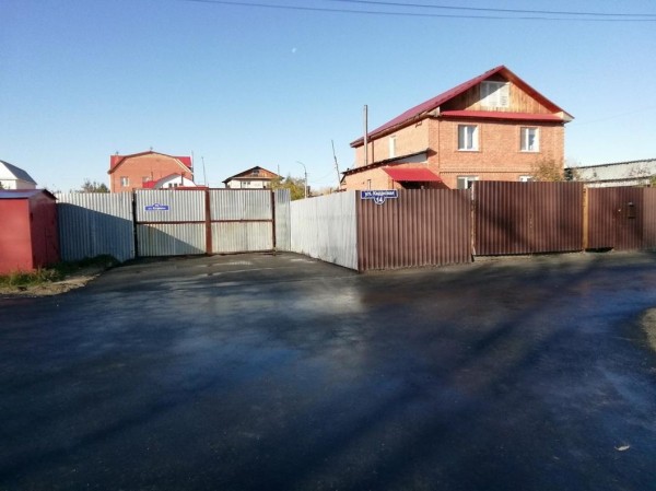 В микрорайоне Тура ремонтируют дороги и строят тротуары