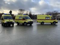 Тринадцать новых спецмашин передал Александр Моор службе скорой помощи Тринадцать новых спецмашин передал Александр Моор службе скорой помощи