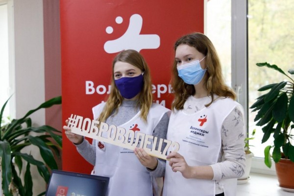 Марина Макарова: многие студенты-медики переболели COVID-19, но остались волонтерами 