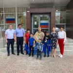 В Тобольске волонтерский центр помогает горожанам с лекарствами и продуктами 