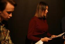 В Тюмени прошла читка пьесы "Сатурация. Альманах историй из красной зоны"