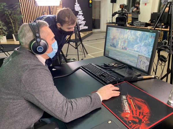 Александр Моор рассказал, как относится к киберспорту