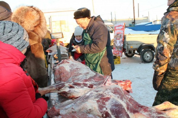 На ярмарке тюменцы покупали мясо, рыбу и дикоросы