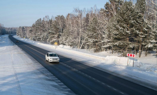 Почти 100 км трассы Тюмень - Ханты-Мансийск привели в порядок