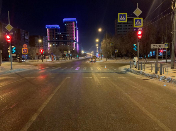 Иномарка сбила двух школьниц в центре Тюмени