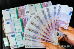 Новости кризиса 3 января. Индексация пенсий не спасет россиян, машины подорожают, зато квартиры подешевеют