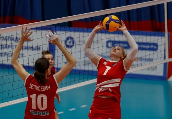 Волейбольные матчи в Тюмени в январе пройдут без зрителей