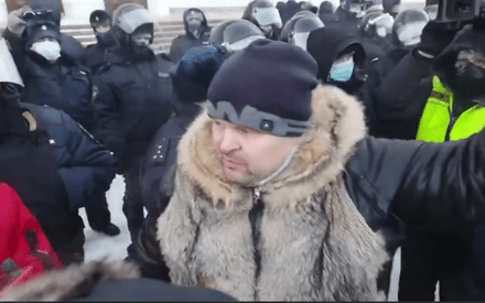 Активиста партии Прилепина, призывавшего задерживать на митинге людей, будут судить