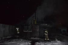 Четверо мужчин и три женщины погибли при пожаре в частном пансионате под Тюменью 