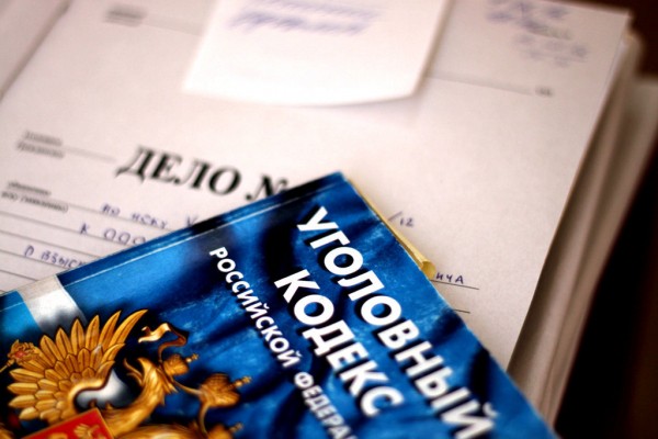 Житель Тюмени из ревности ранил подругу кухонным ножом