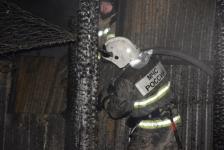 Четверо мужчин и три женщины погибли при пожаре в частном пансионате под Тюменью 