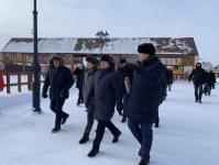 Владимир Якушев и Александр Моор оценили новый облик Базарной площади в Тобольске Владимир Якушев и Александр Моор оценили новый облик Базарной площади в Тобольске