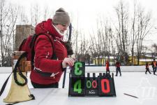 Соревнования по хоккею в валенках собрали дворовые команды Тюмени Соревнования по хоккею в валенках собрали дворовые команды Тюмени