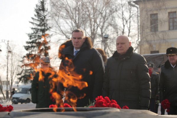 
Почтили память воинов
