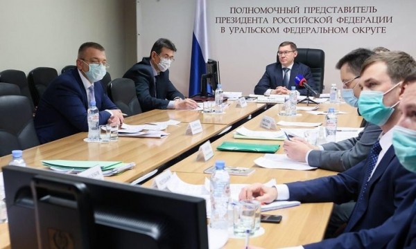 Якушев провел первое заседание Совета при полпреде президента России в УФО