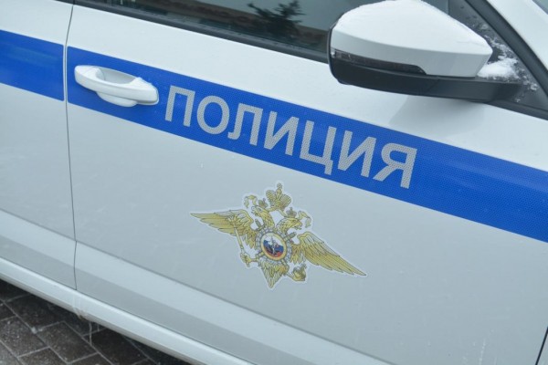 Два ребенка попали под колеса на улице Троицкая в Тюмени Два ребенка попали под колеса на улице Троицкая в Тюмени