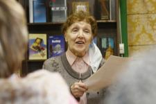 Фотогалерея: в Тюмени прошла творческая встреча "Весенний поэтический букет" Фотогалерея: в Тюмени прошла творческая встреча "Весенний поэтический букет"