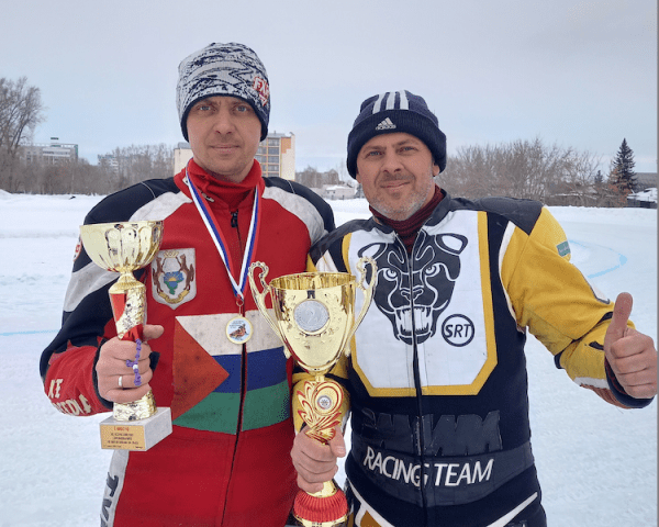 Тюменские мотогонщики успешно выступили на соревнованиях в Барнауле Тюменские мотогонщики успешно выступили на соревнованиях в Барнауле